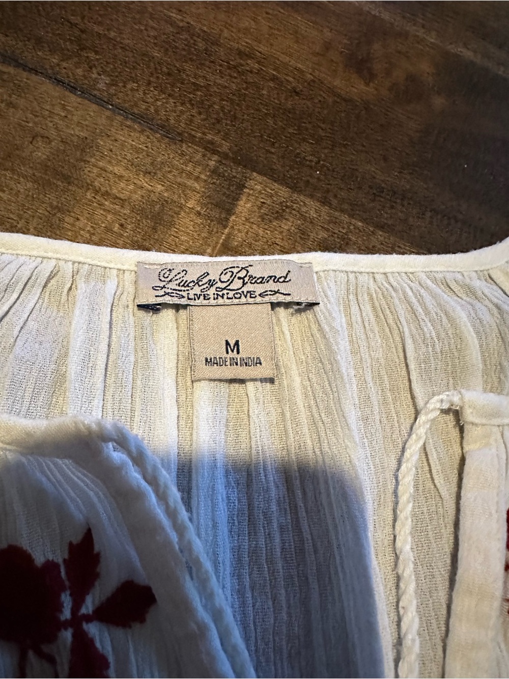 Lucky Brand White Peasant Top with Red Floral Embroidery - Picture 4 of 5